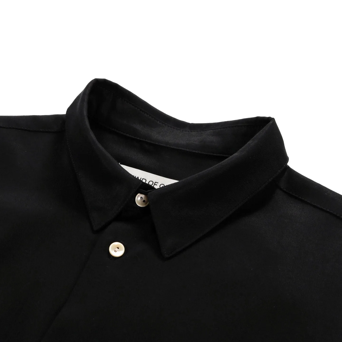 A KIND OF GUISE FULVIO SHIRT MELTED BLACK