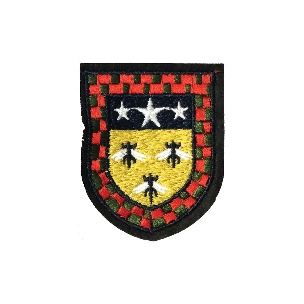 PC4059 - Three Bees Three Stars Shield (Iron On)